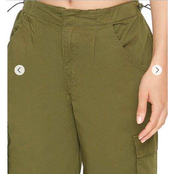 Forever 21 Wide-Leg Cargo Parachute Pants in Brown - Picture 5 of 16